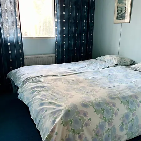 Kaamos Old House * רובניימי