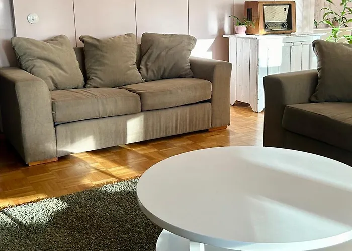 Kaamos Old House 펜션