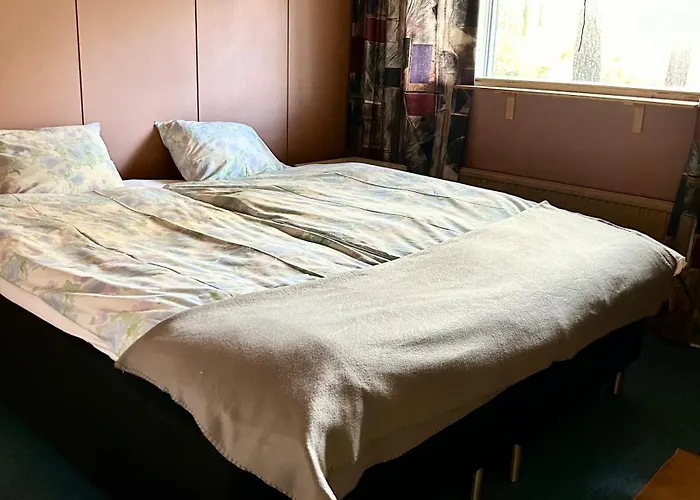 펜션 Kaamos Old House