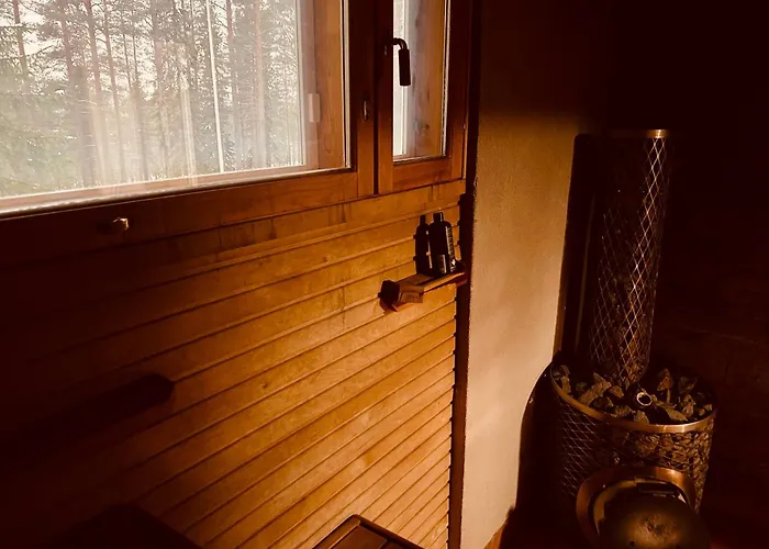 Kaamos Old House 펜션 *